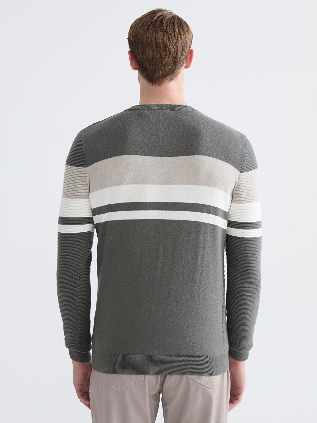 Crew Neck Striped Men's Knitwear Sweater-3