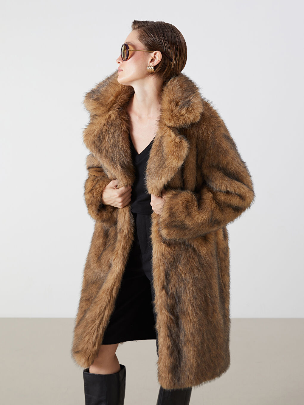 Kahverengi Ceket Yaka Kadın Kürk Kaban-2