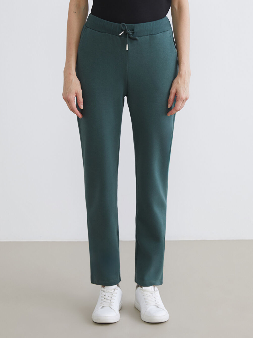 Women's Sweatpants with Elastic Waist-1