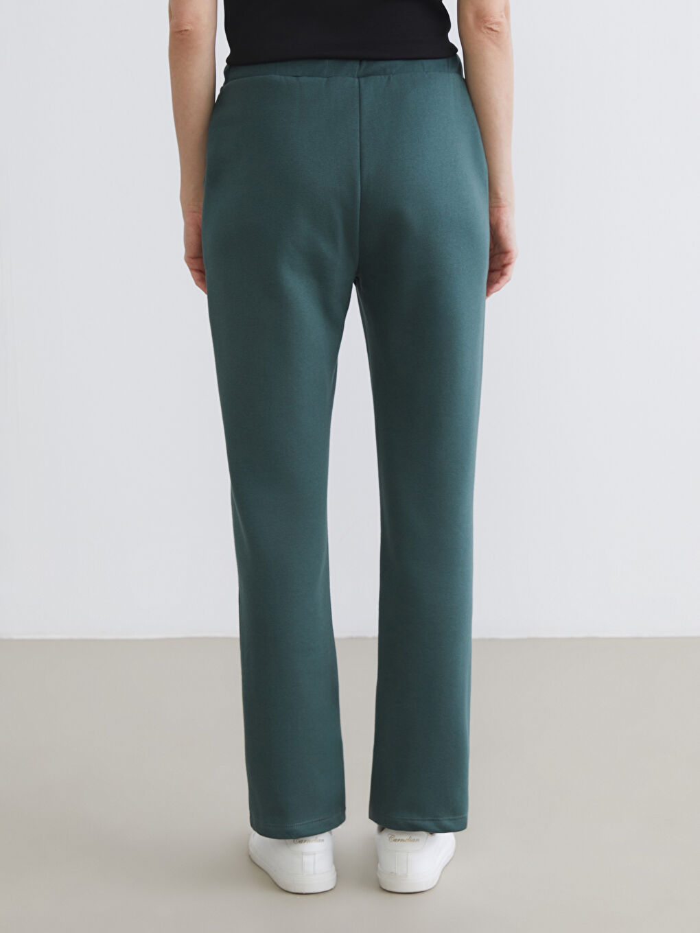 Women's Sweatpants with Elastic Waist-3