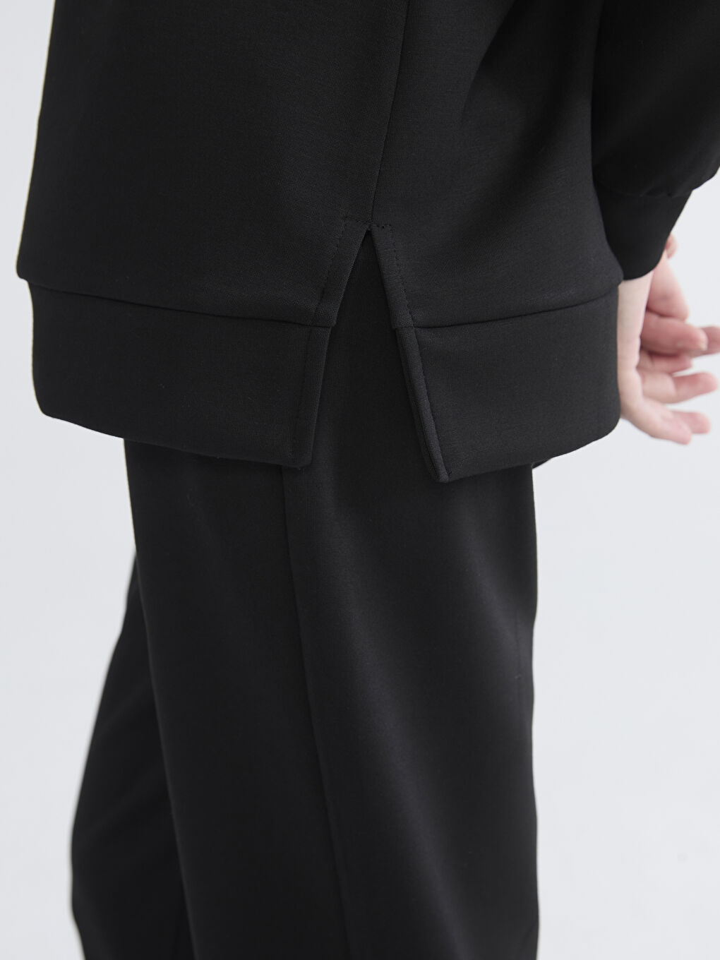 تونيك كنزة رياضية بياقة قمعية للسيدات-2