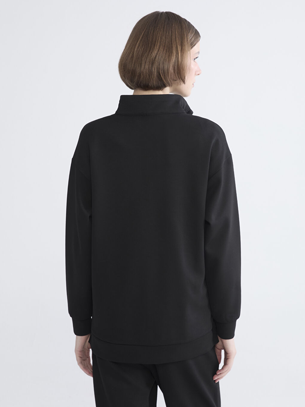 تونيك كنزة رياضية بياقة قمعية للسيدات-3