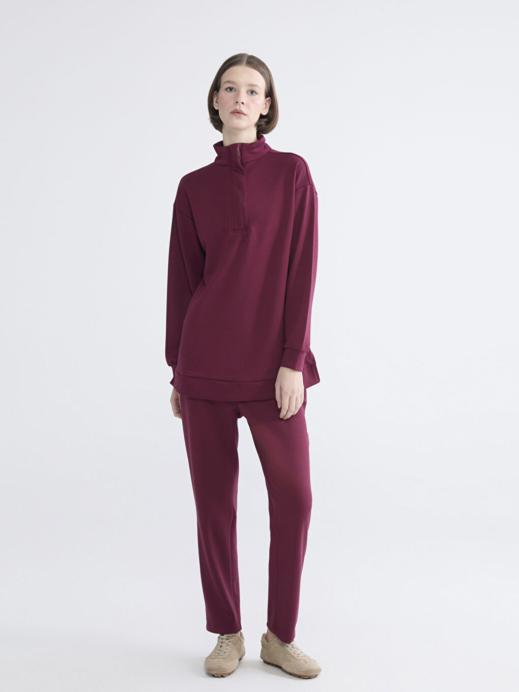 تونيك سويتشيرت بياقة قمع للسيدات-1