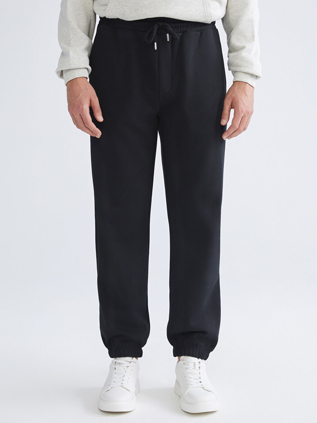 Standard Fit Men's Jogger Sweatpants-3
