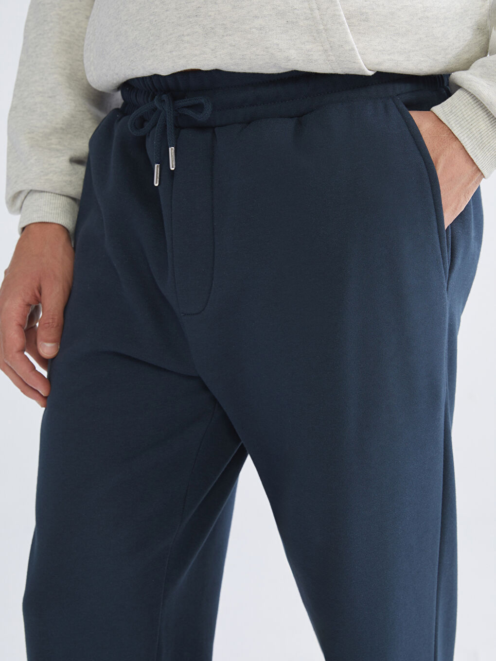 بنطال رياضي بمقاس عادي للرجال-2