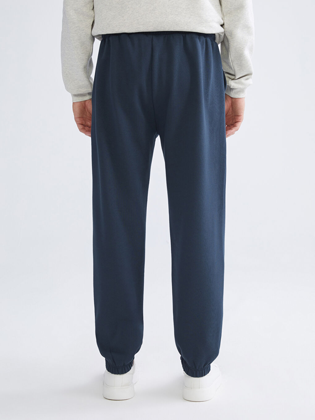 بنطال رياضي بمقاس عادي للرجال-3