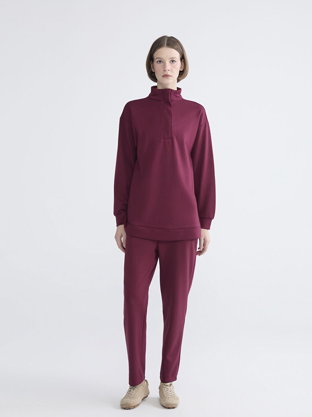 Women's Sweatpants with Elastic Waist