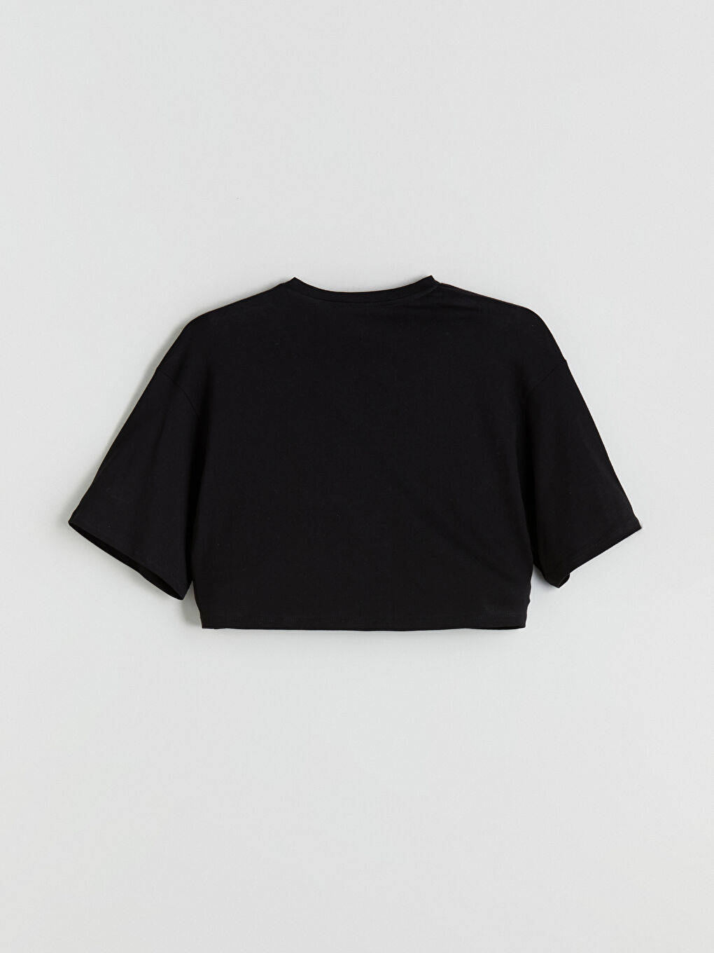 Siyah Bisiklet Yaka Oversize Crop Kadın Spor Tişört-5