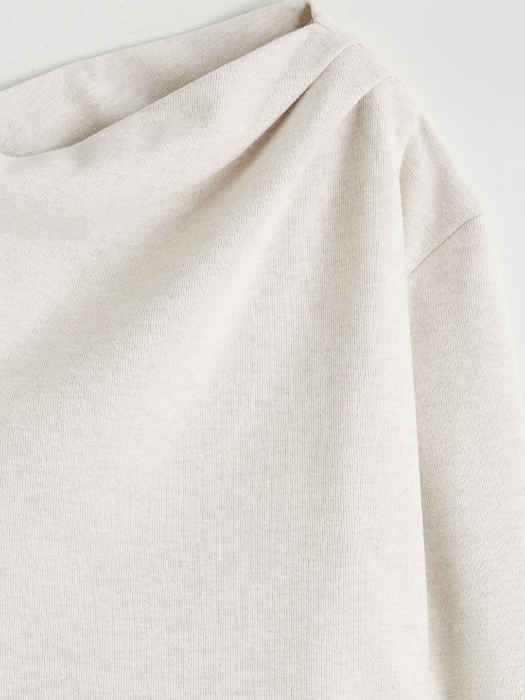 Ekru Kayık Yaka Büzgülü Bluz-5