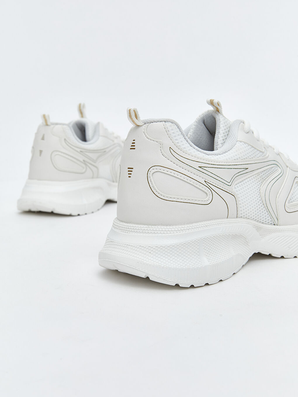 Beyaz Bağcıklı Kadın Spor Ayakkabı-4