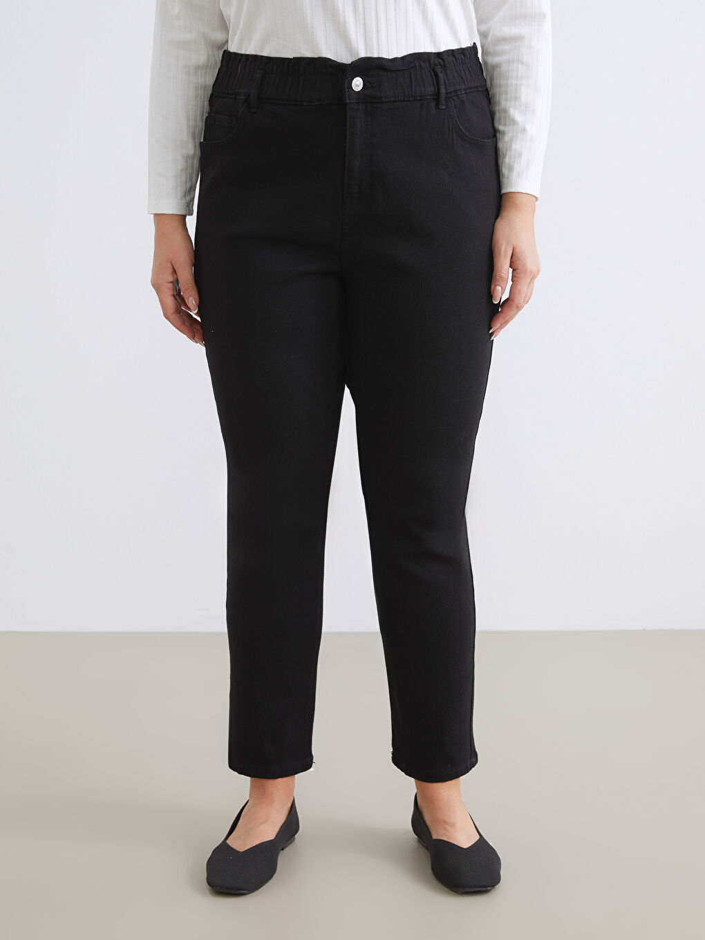 Siyah Slim Mom Kadın Jean Pantolon-5