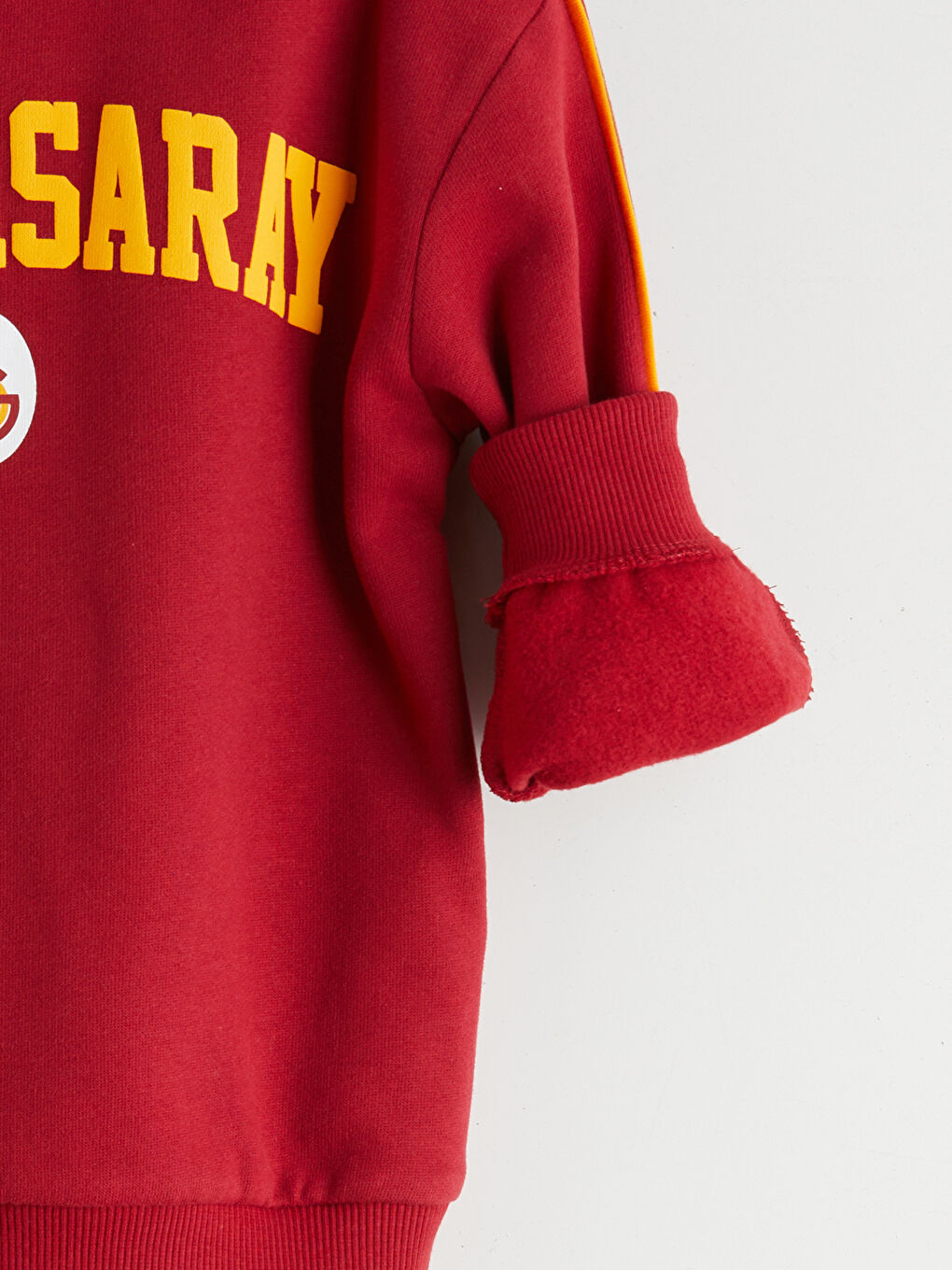 Kırmızı Bisiklet Yaka Galatasaray Baskılı Erkek Çocuk Sweatshirt-1