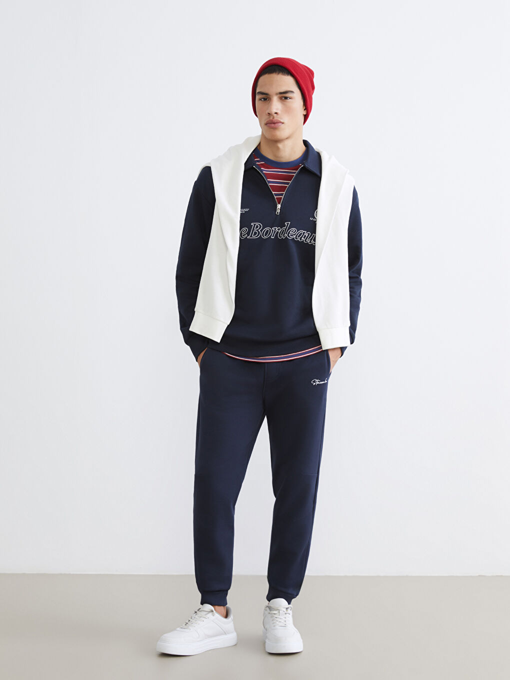 Man NAVY Jogger Sweatpants