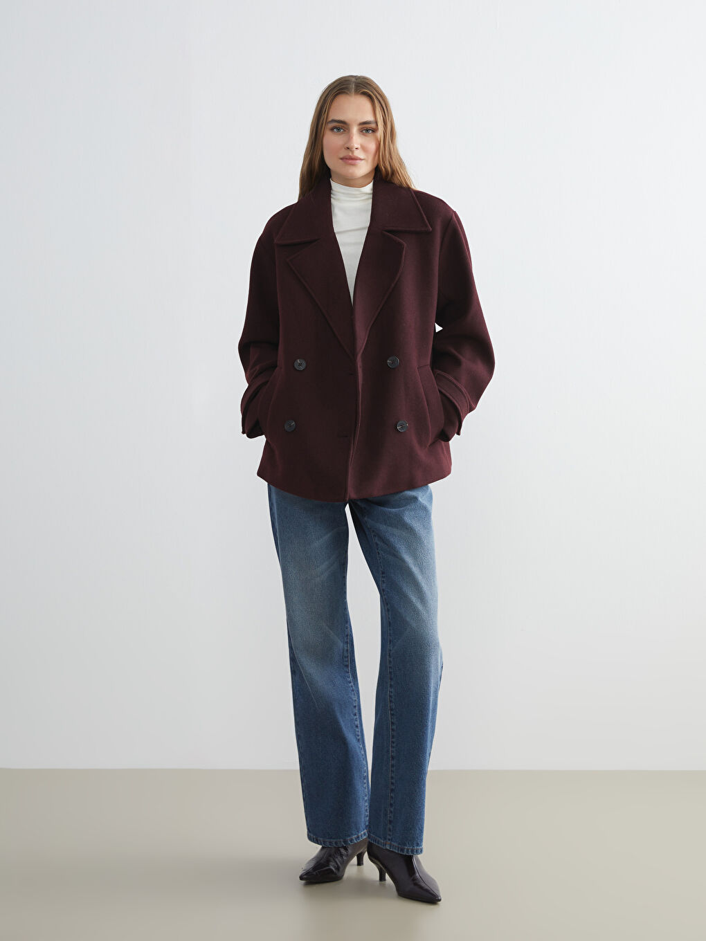 Mürdüm Kruvaze Yaka Kadın Kaşe Kaban-1