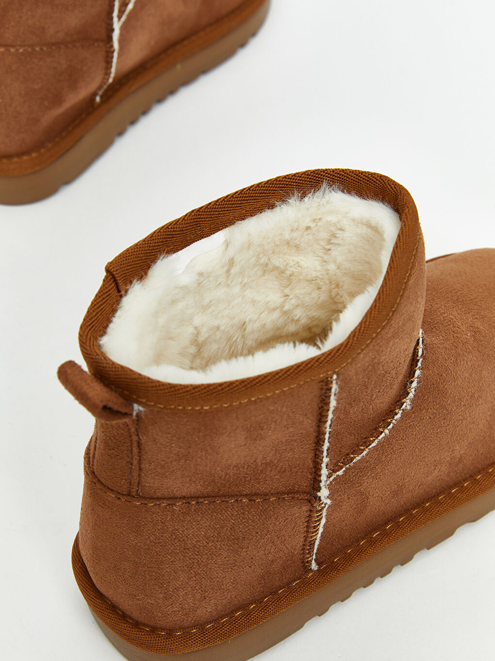 Bej Süet Görünümlü Kız Çocuk Bot-5