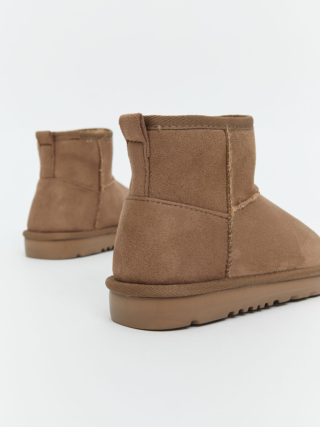 Kahverengi Süet Görünümlü Kız Çocuk Bot-4