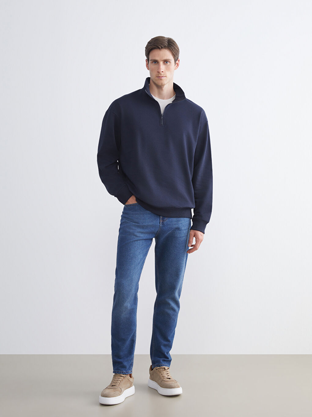 Lacivert Fermuarlı Dik Yaka Uzun Kollu Erkek Sweatshirt-1