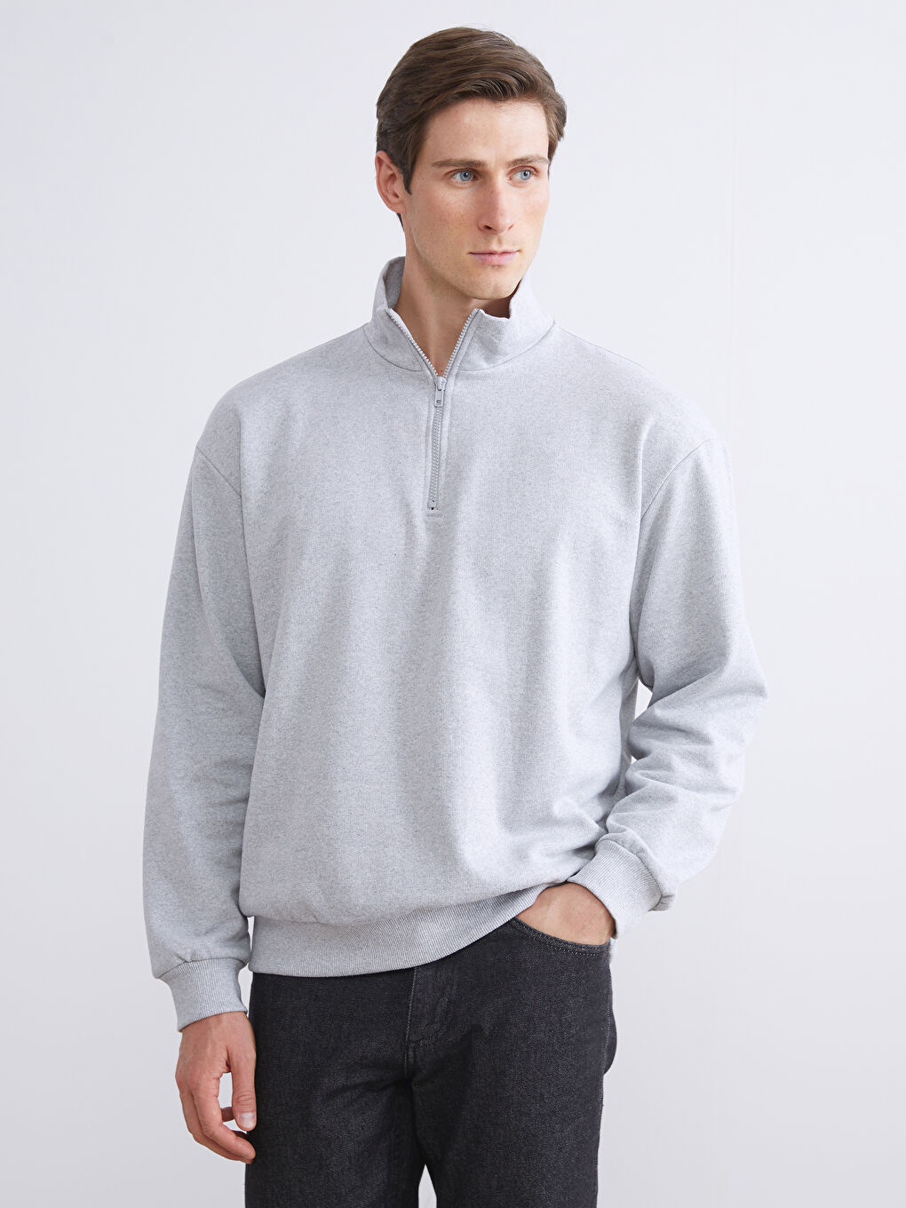 Gri Fermuarlı Dik Yaka Uzun Kollu Erkek Sweatshirt