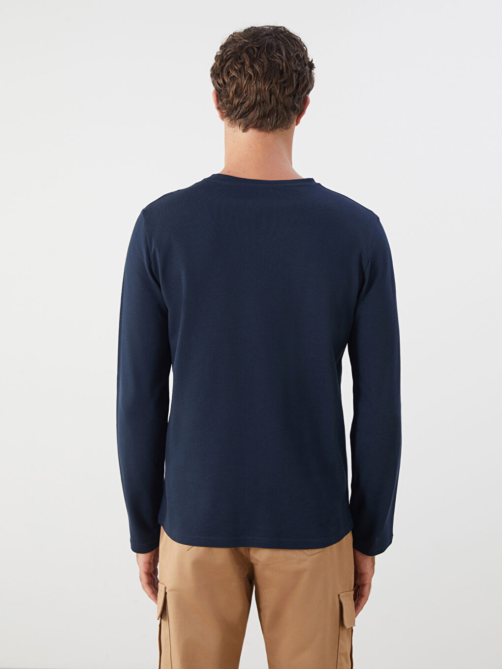 Футболка з довгим рукавом і принтом для чоловіків з круглим вирізом-3