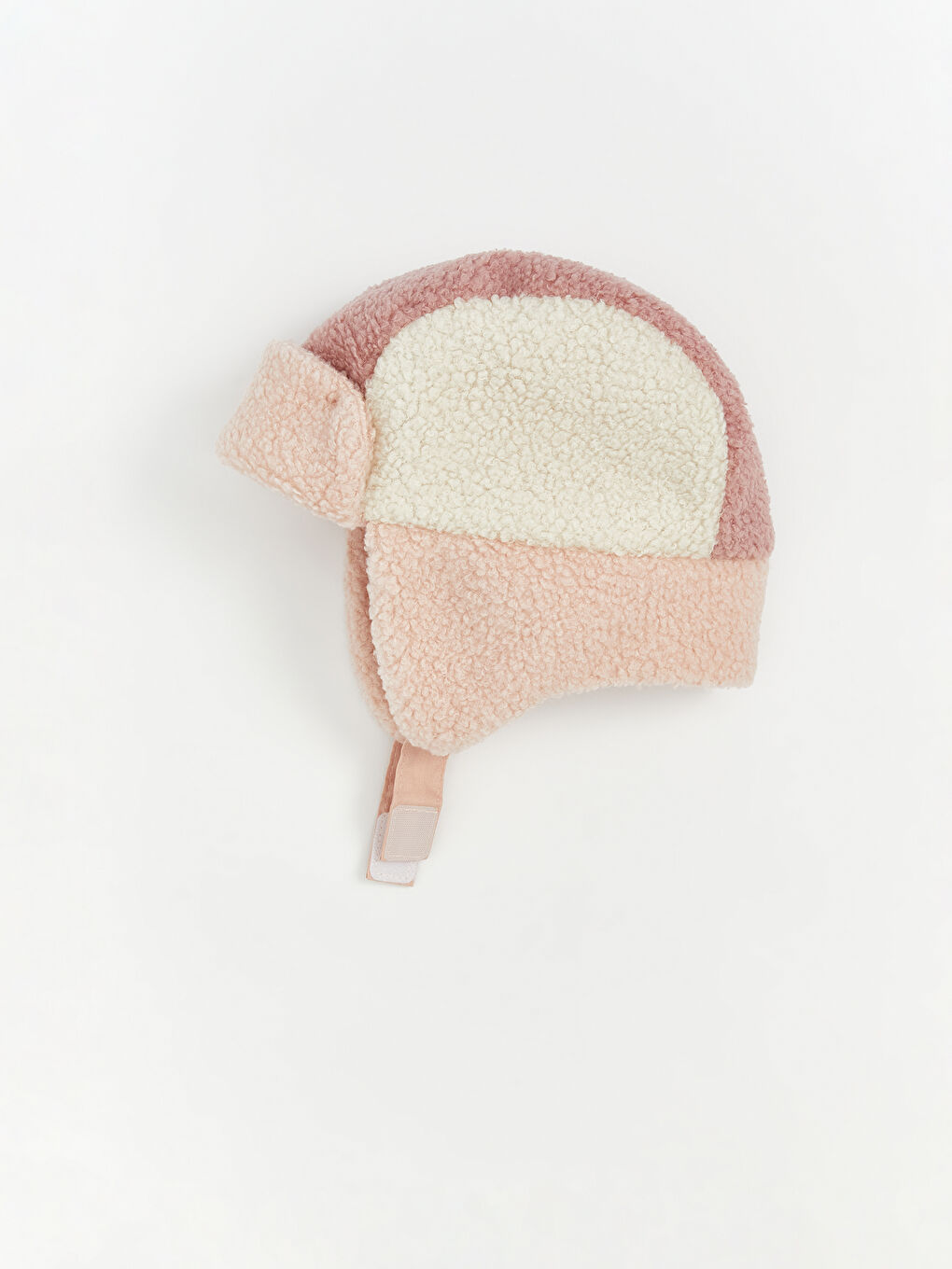 کڵاوی بەفر تێكه‌ڵاو کچی ساوا-1