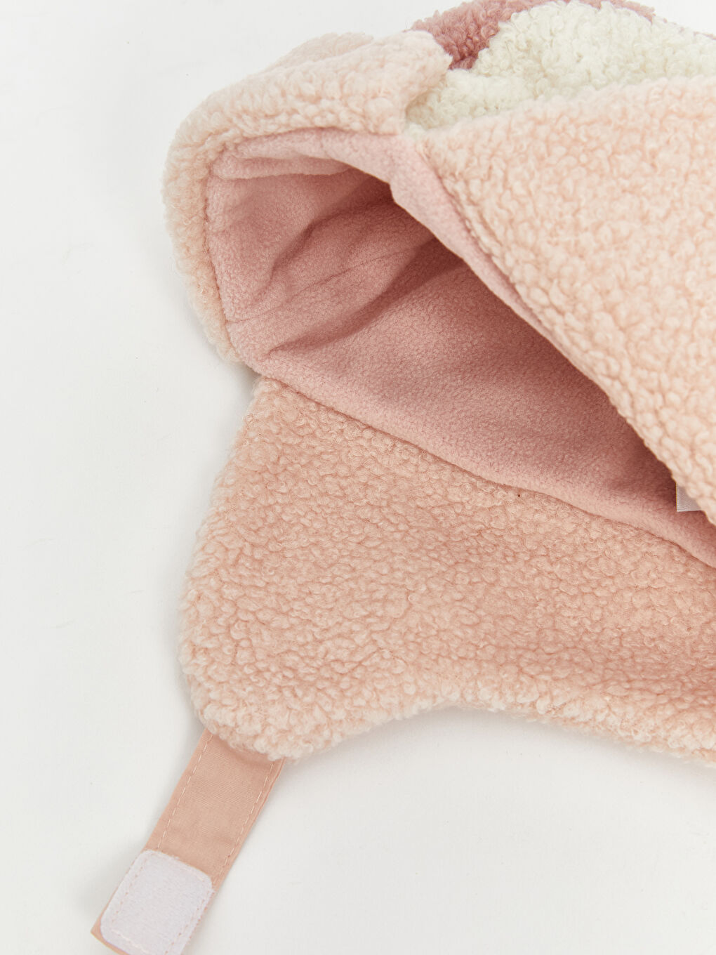 کڵاوی بەفر تێكه‌ڵاو کچی ساوا-2