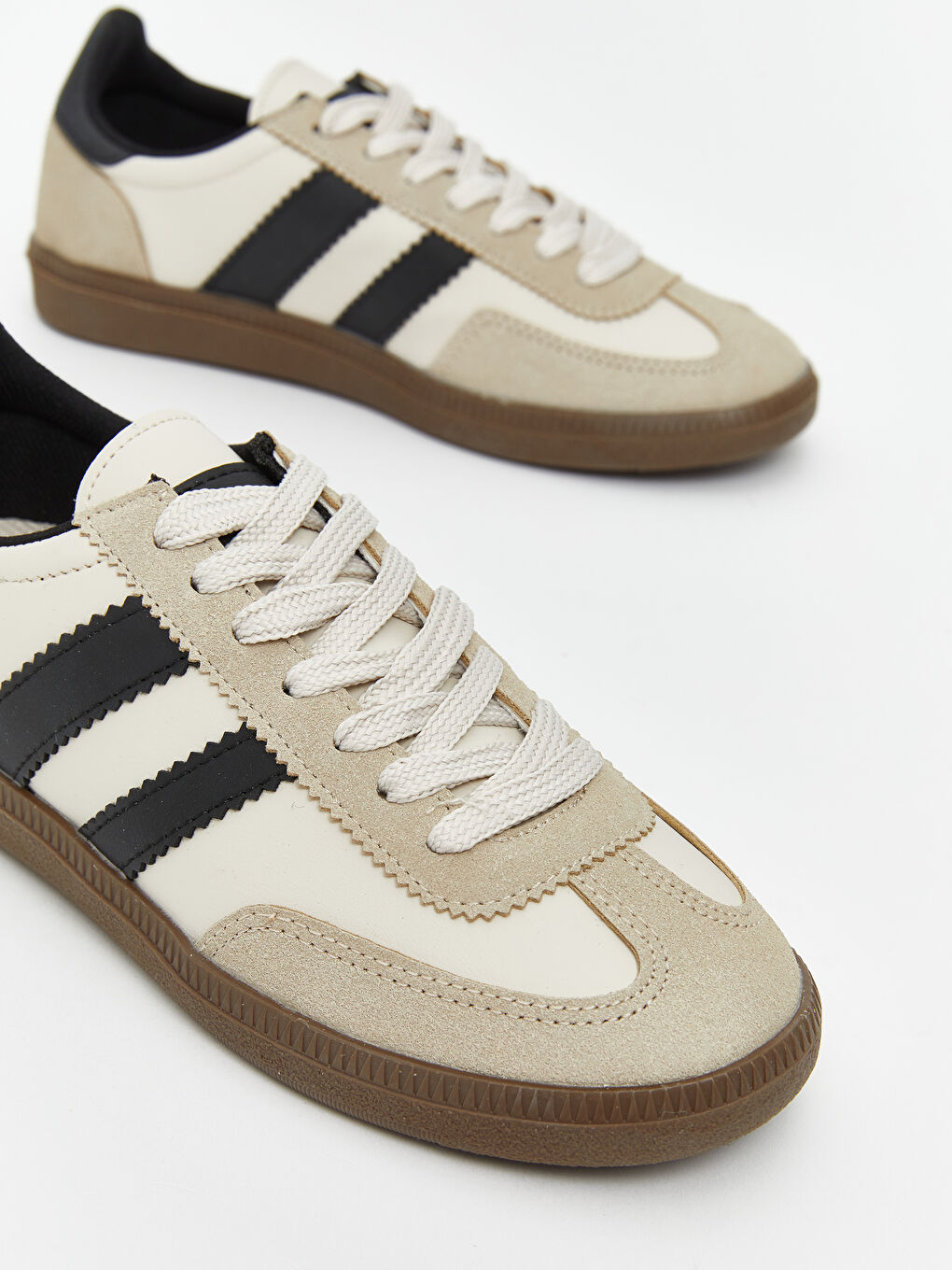 LCW STEPS Lace-up Women's Sneakers -W5GO23Z8-R81