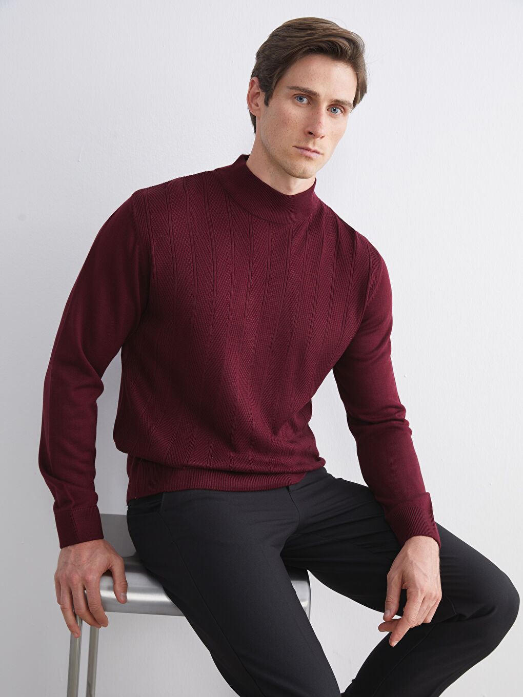Pull-Over En Tricot Pour Hommes À Demi-Col Roulé