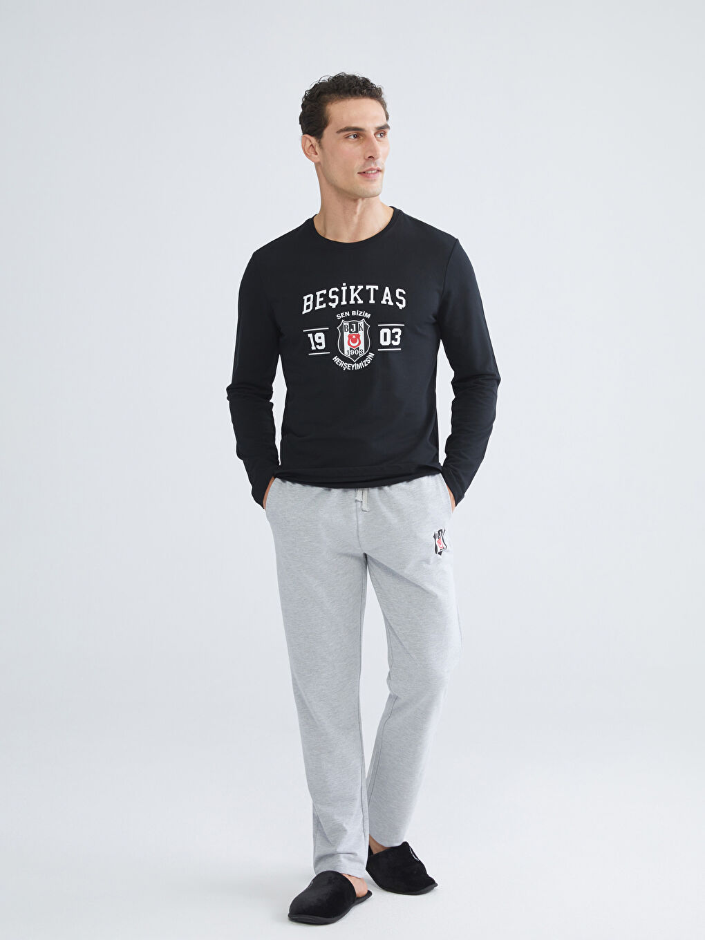 Siyah Standart Kalıp Beşiktaş Baskılı Erkek Pijama Takımı
