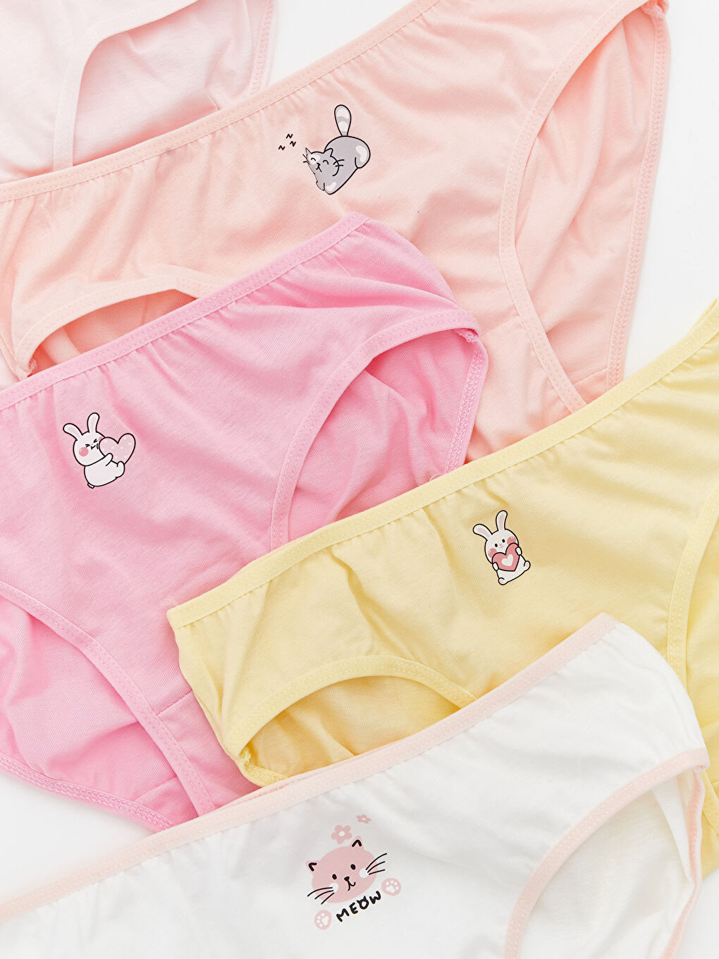 Karışık Baskılı Kız Çocuk Külot-2