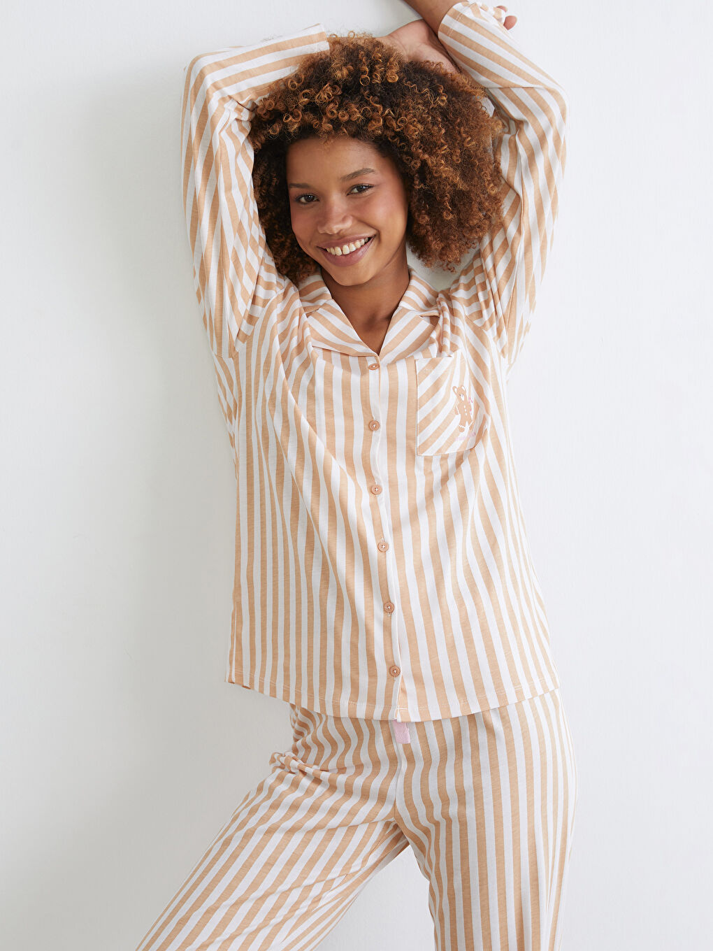 Collared Neck Striped Women's Pyjama Set