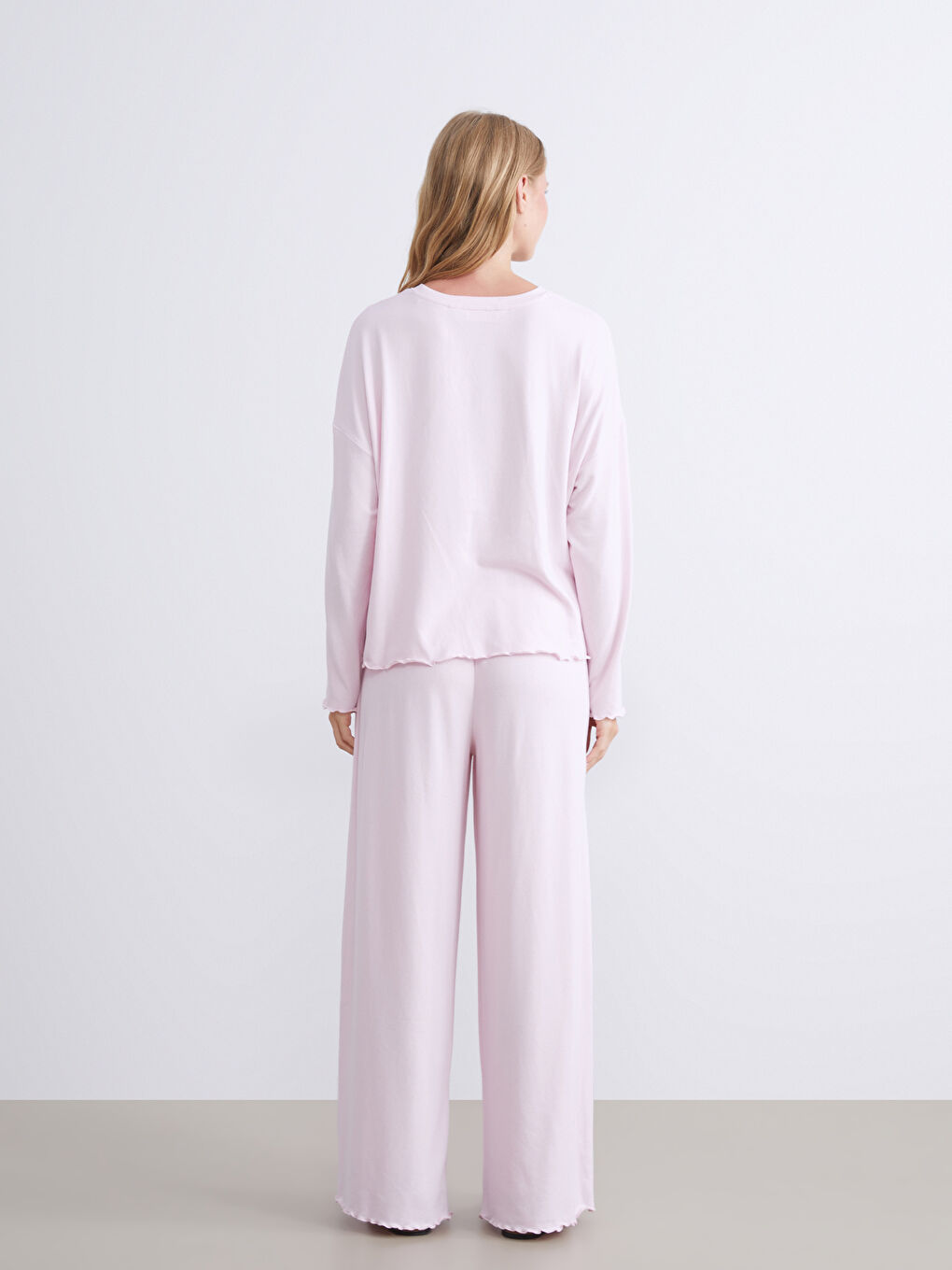 Crew Neck Women's Pyjama Set-3