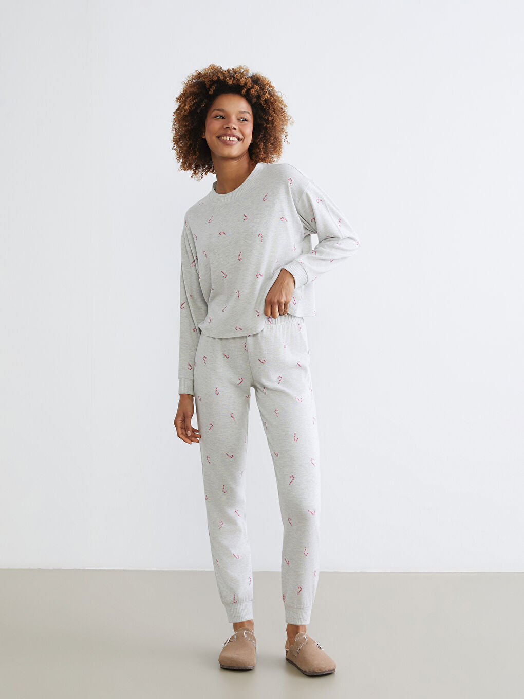 Crew Neck Patterned Women's Pyjama Set