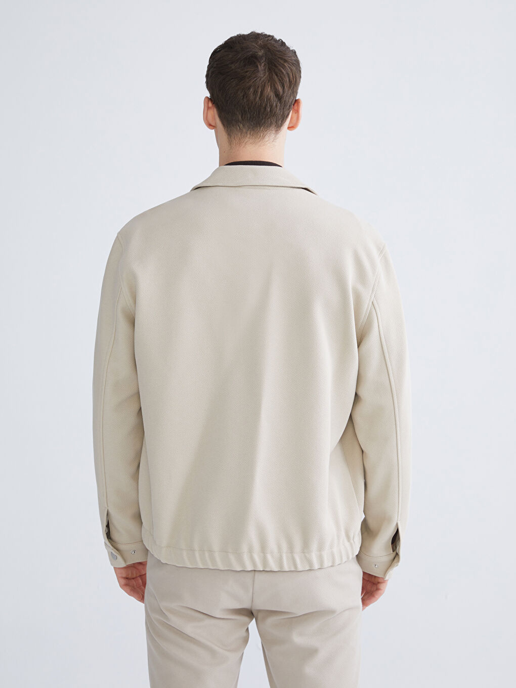 Bej Standart Kalıp Gömlek Yaka Erkek Mont-4