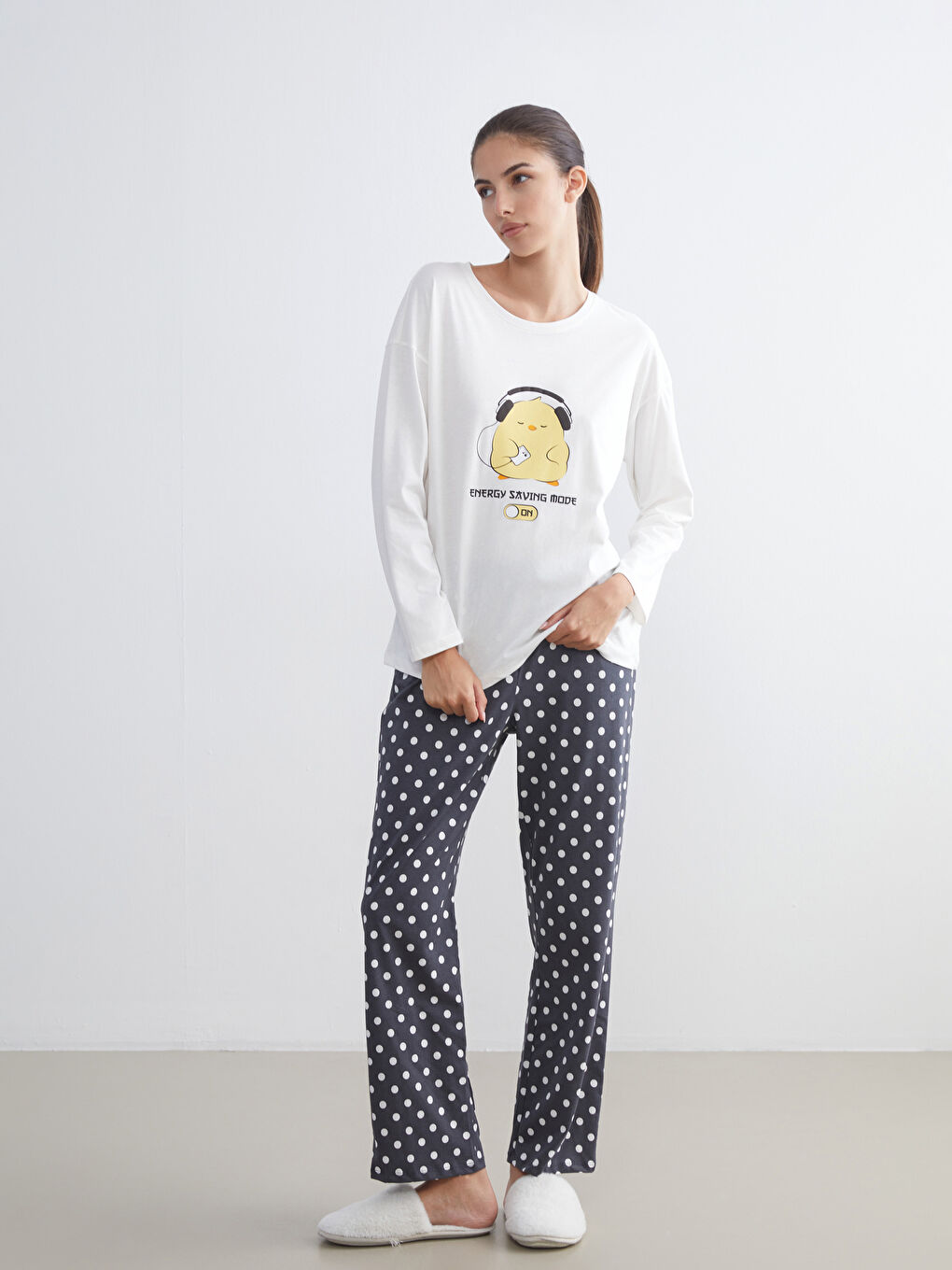 LCW Young طقم بيجامة نساء مطبوع بكول مدور -W5GQ37Z8-LRX