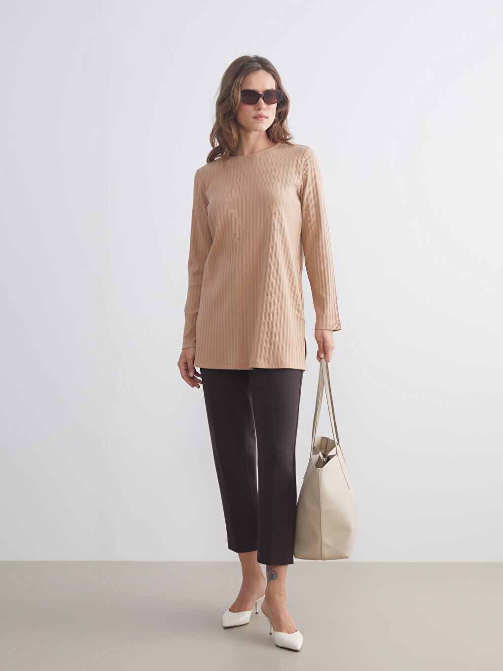 Kahverengi Bisiklet Yaka Fitilli Kadın Tunik-1