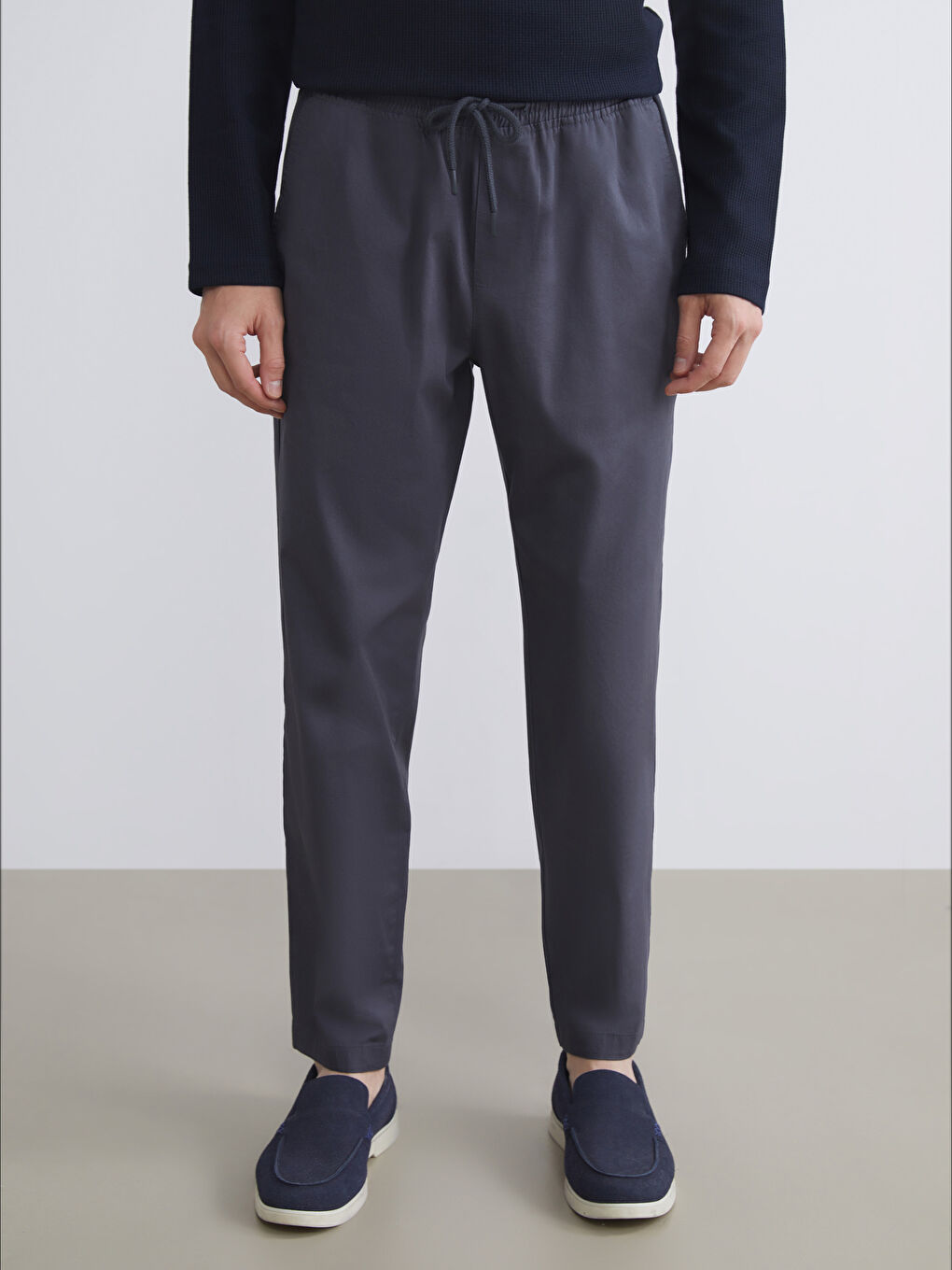 Antrasit Standart Kalıp Erkek Pantolon-1