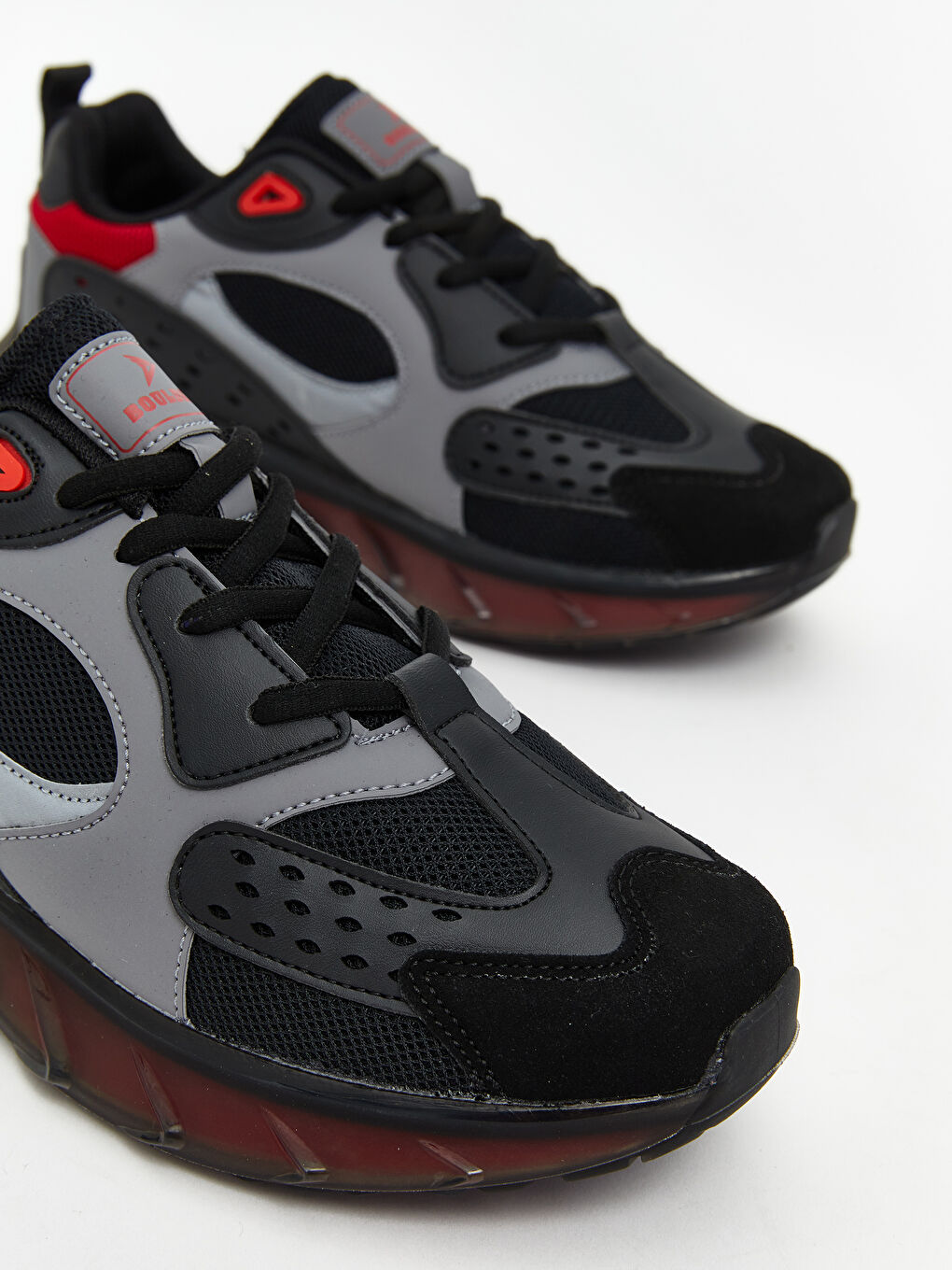 Siyah Bağcıklı Erkek Çocuk Spor Ayakkabı-2