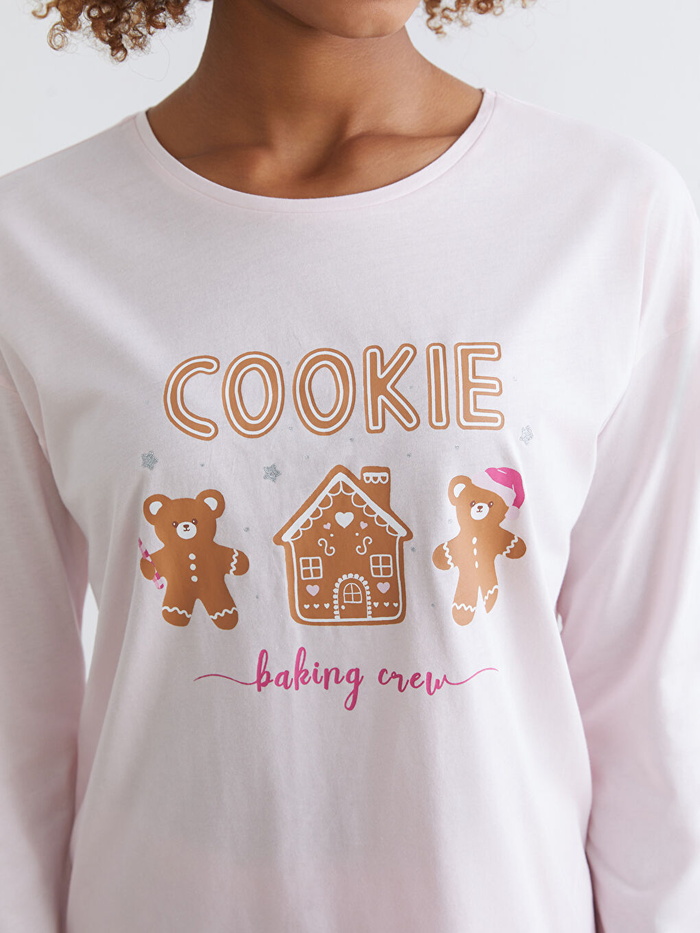 Pembe Bisiklet Yaka Yılbaşı Temalı Kadın Pijama Üstü-2