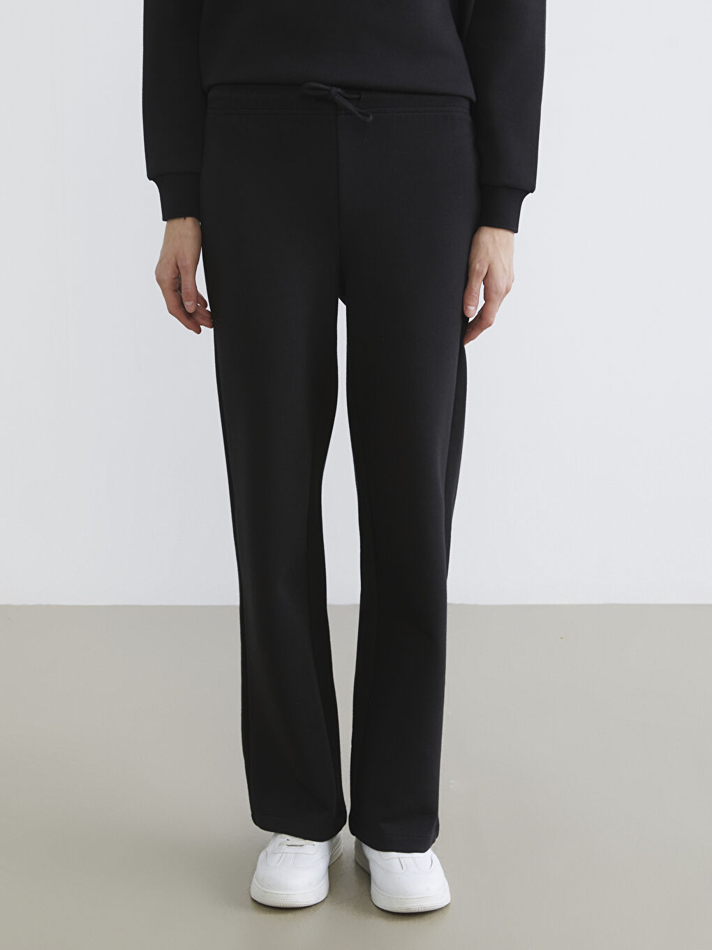 بنطلونات رياضية للسيدات بخصر مطاطي-1