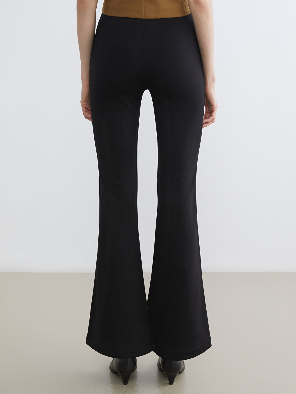 بنطلون نسائي بخصر عالي وساق إسبانية-3