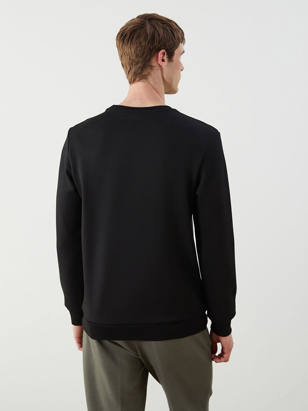 Siyah Bisiklet Yaka Uzun Kollu Erkek Sweatshirt-3