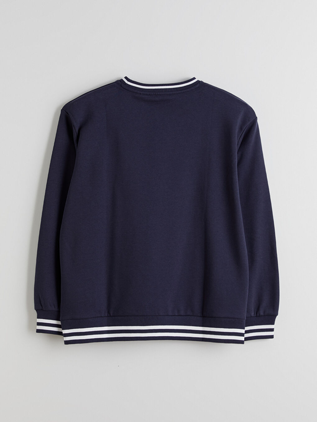 Mickey Mouse Embroidered Women's Thick Sweatshirt-6