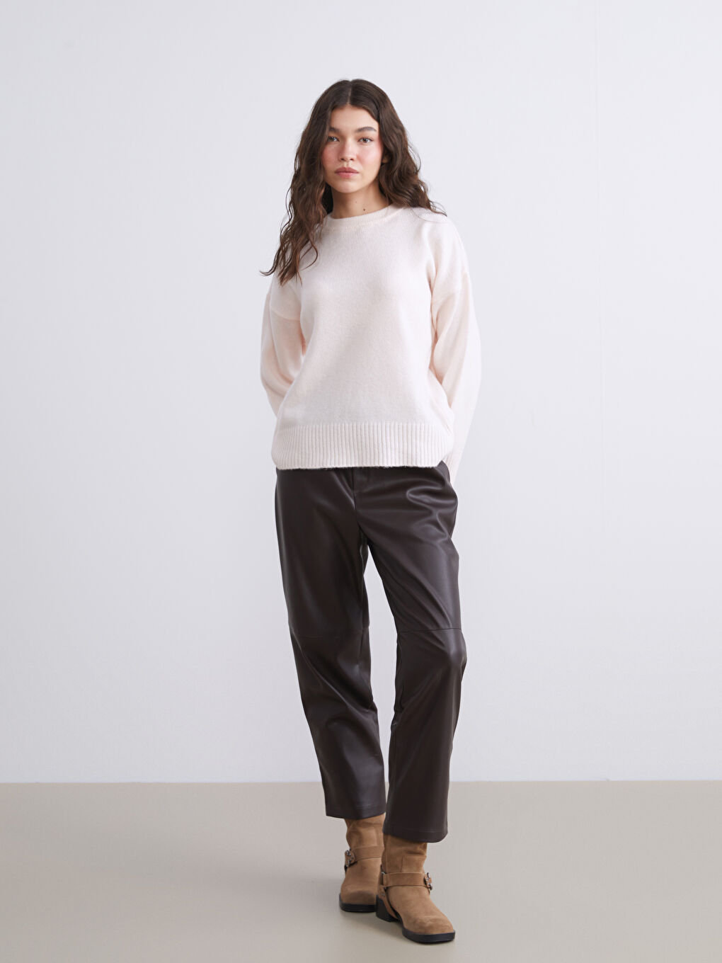 Elasticated Waist Faux Leather Women's Trousers