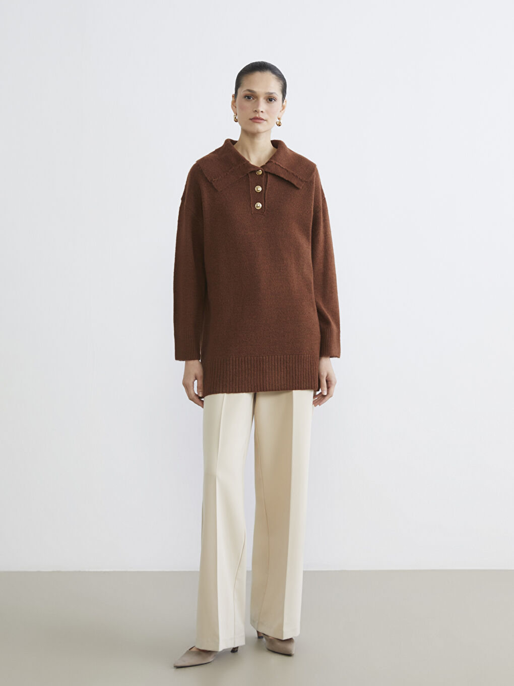 Kahverengi Polo Yaka Kadın Triko Kazak-1