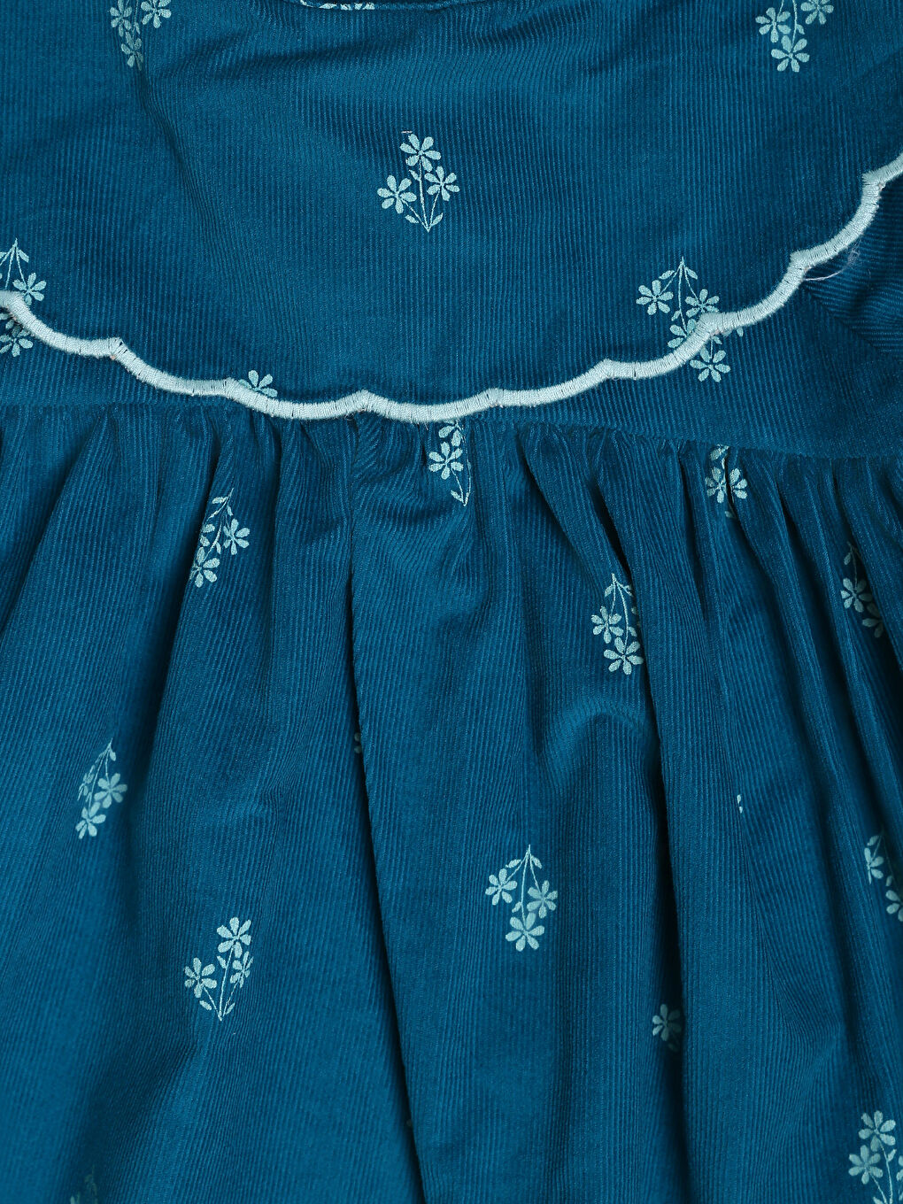 Bebe Yaka Kız Bebek Kadife Elbise-2