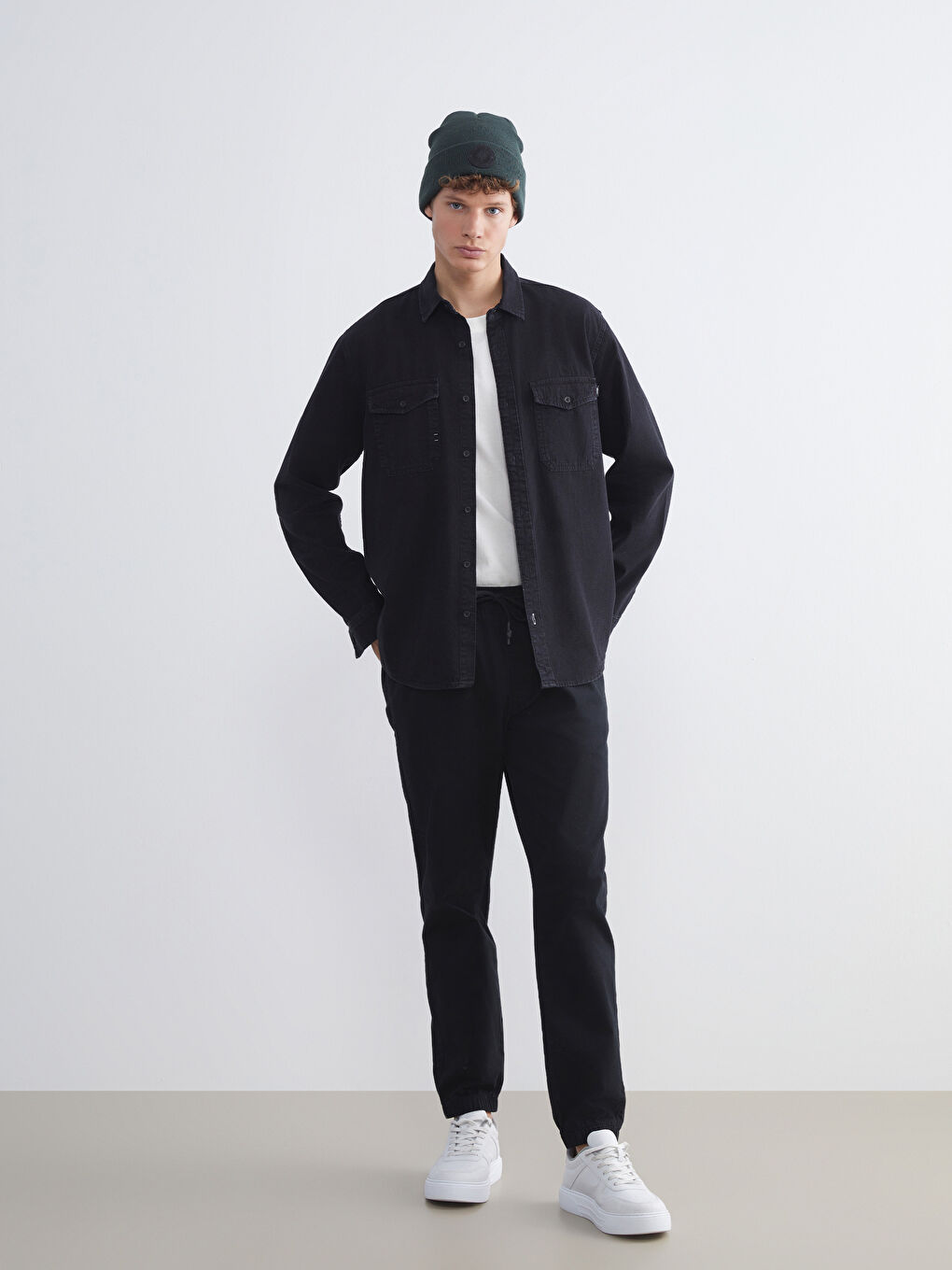 Regular Fit Long Sleeve Men's Denim Shirt-3