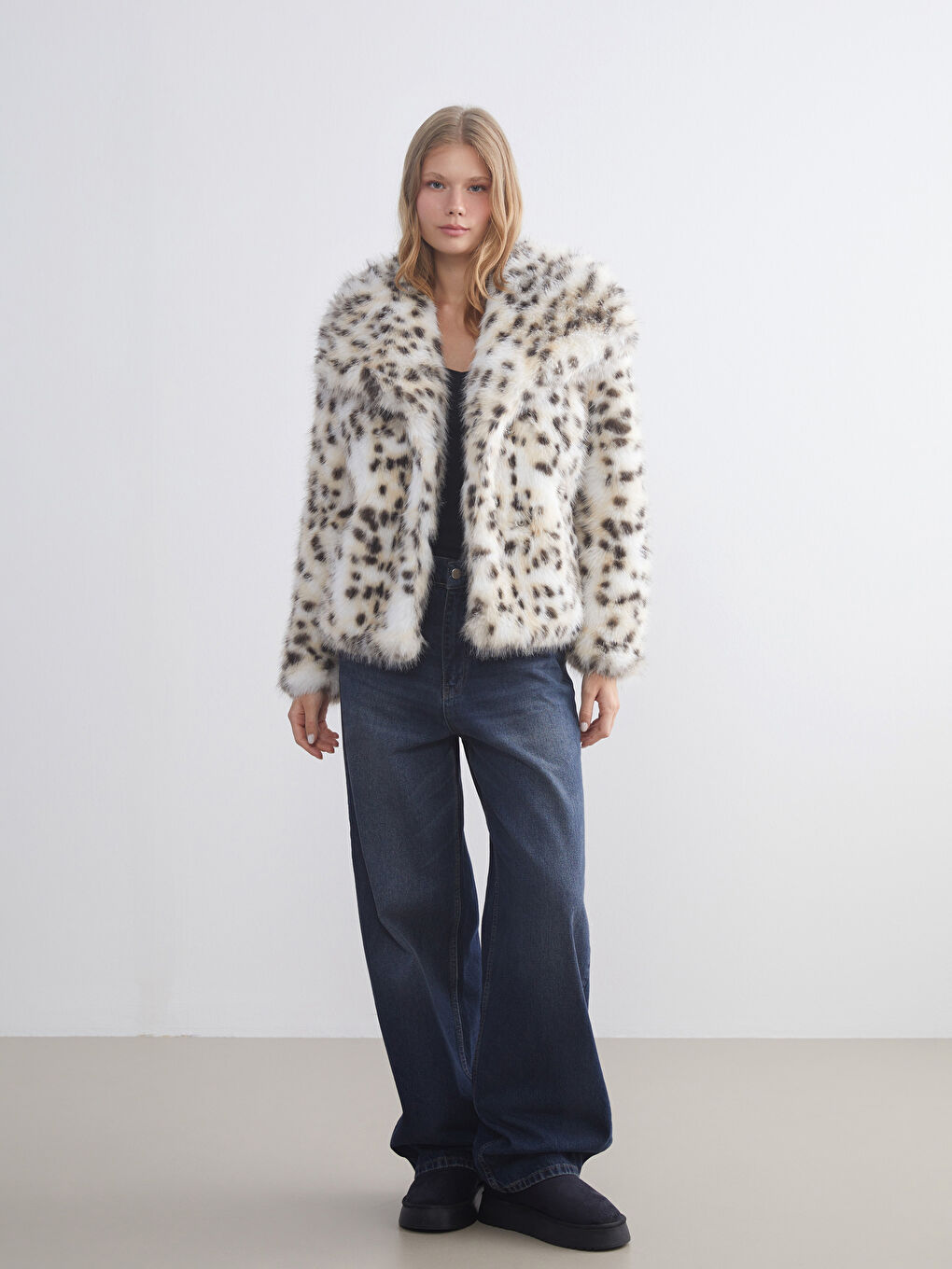 Woman BROWN Coat-1