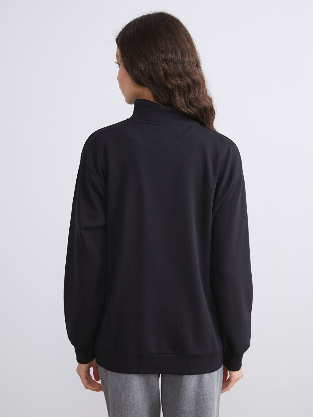 Woman BLACK Sweatshirt-3