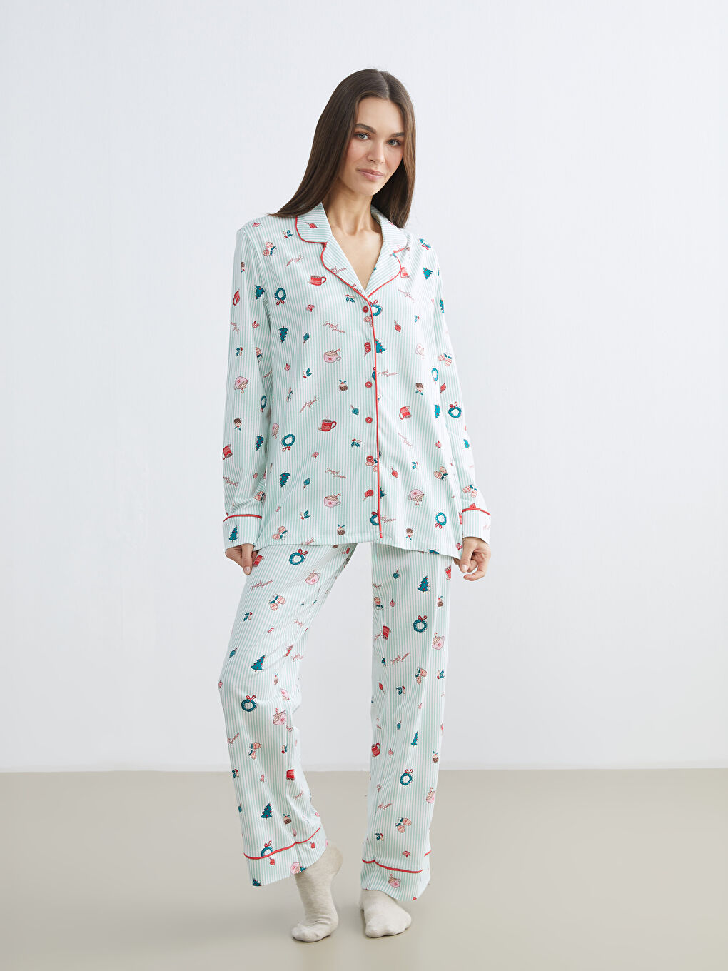 Karışık Gömlek Yaka Baskılı Kadın Pijama Takımı-1