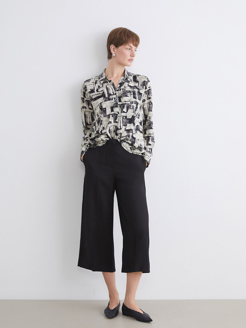 Bej Desenli Kadın Gömlek-1